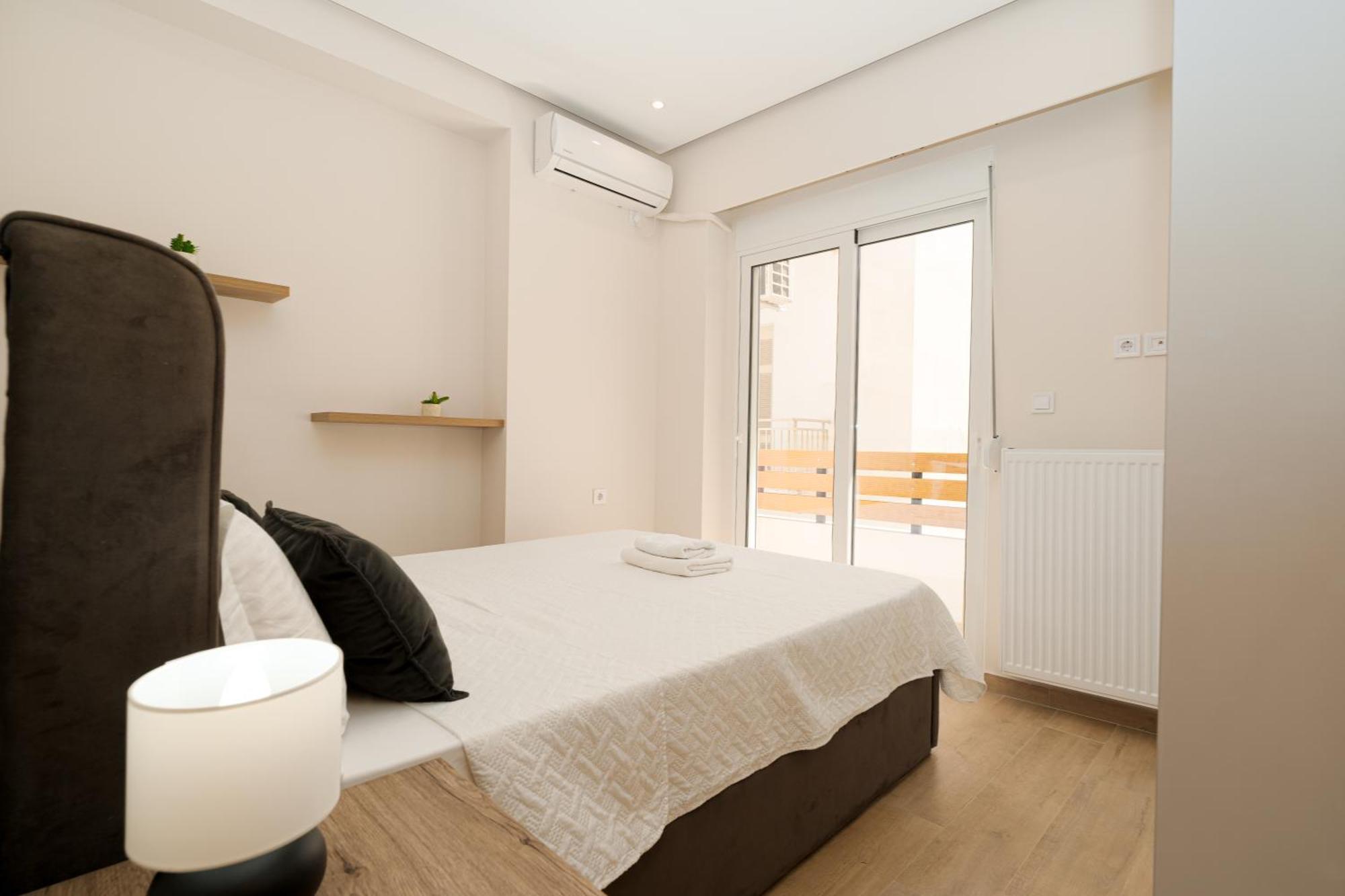 Cozy Nearby Acropolis *